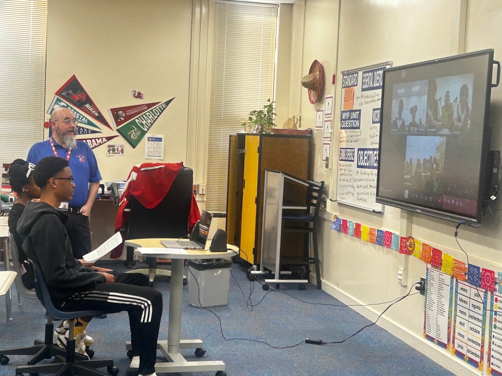 twin voices interactions